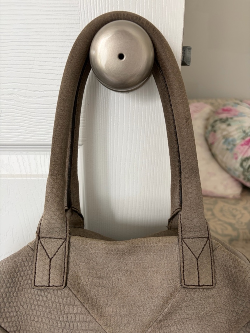 Yves Saint Laurent Grey Suede Handbag - Picture 2 of 16